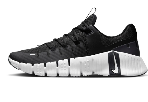 Nike Men's Free Metcon 5 'Black White' | Contrast Protocol