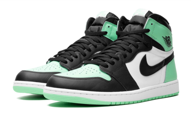 Air Jordan 1 Retro High OG 'Green Glow' | Fresh Frequency DZ5485-130