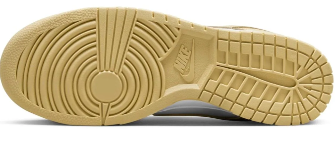 Nike Dunk Low 'Team Gold' | Gilded Interlude